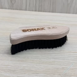 Bản chải Sonax vệ sinh nội thất xe ôtô Textile & Leather Brush 416741
