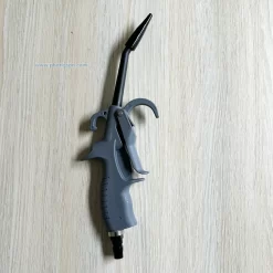 Súng xịt hơi khí nén SGCB chuyên dùng để thổi bụi, làm sạch và làm khô xe ướt.