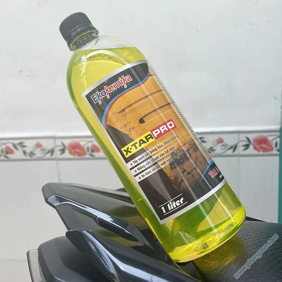 Dung dịch tẩy nhựa đường xe ôtô Xtar Pro Ekokemika chai 1 lít