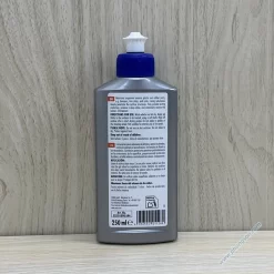Chăm sóc các bộ phận nhựa ngoài xe ô tô. Làm kín và bảo vệ. Phục hồi màu sắc, tạo độ bóng sâu và duy trì sự sáng đẹp. Gel trong suốt nên dùng được cho cả nhựa đen, nhám và nhựa sáng màu.